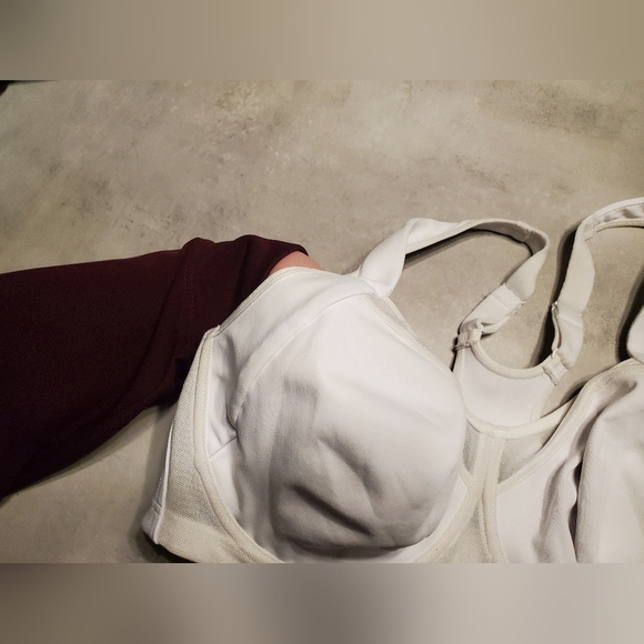 Bra - Picture 3 of 5